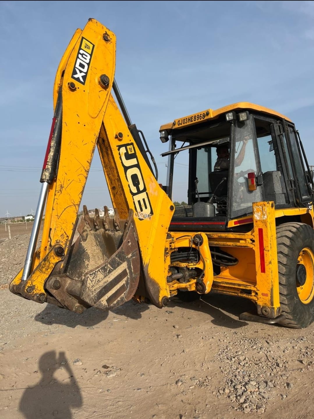 JCB 3DX BACKHOE LOADER SECON HAND 76HP