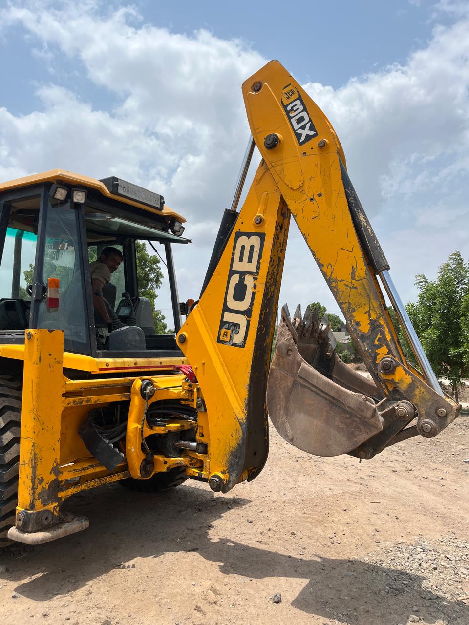 JCB 3DX Backhoe Loader second hand 2021 model