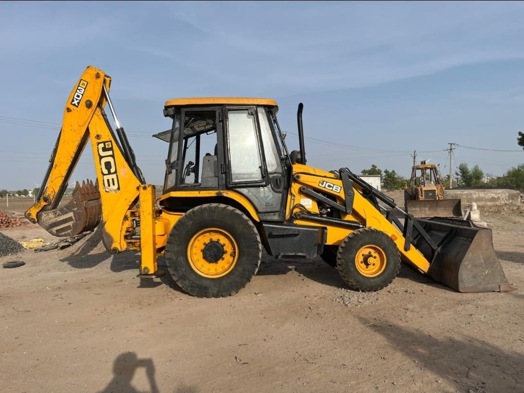 JCB 3DX BACKHOE LOADER SECON HAND 76HP