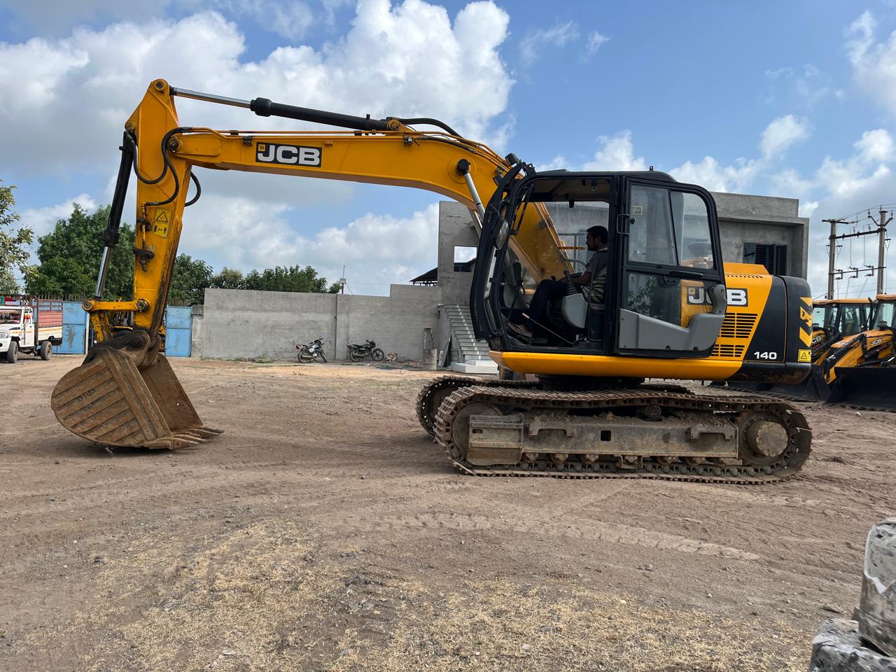 JS140 NXT EXCAVATOR