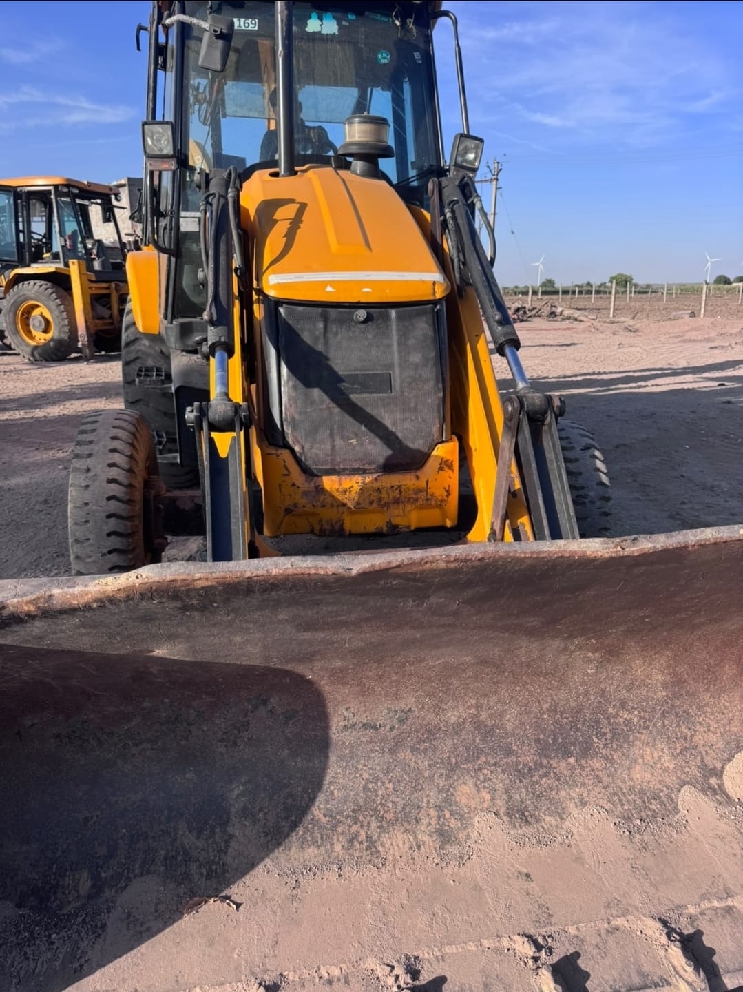 JCB 3XD BACKHOE LOADER 76HP