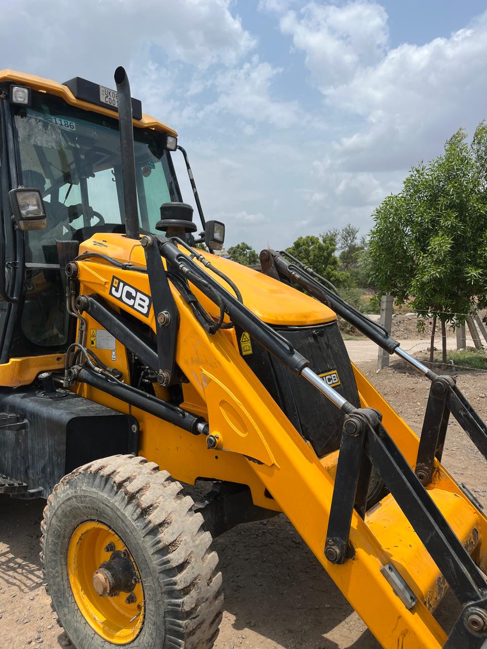JCB 3DX Backhoe Loader second hand 2021 model