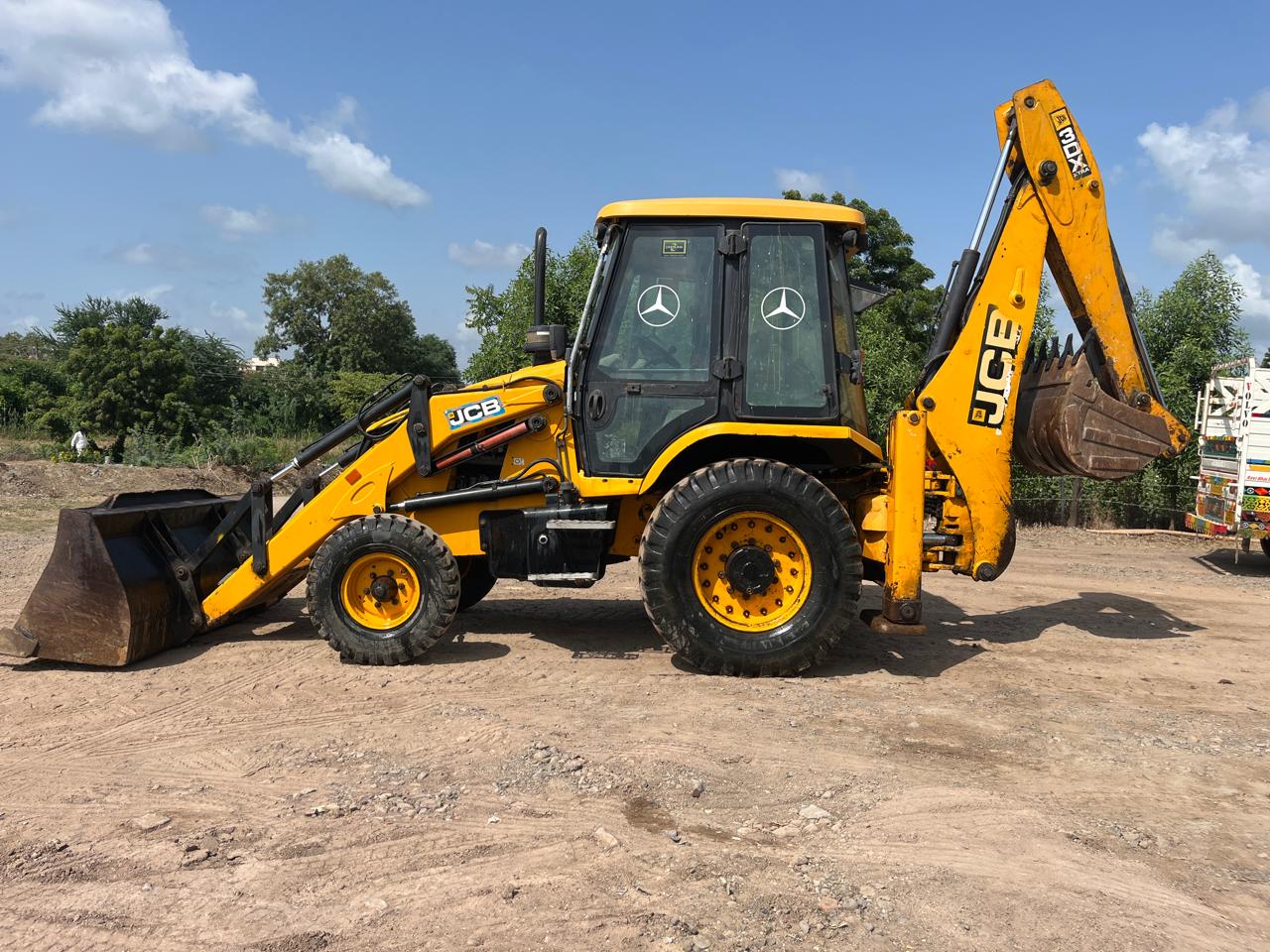 JCB 3DX AUTO GERAR PISTAN PUMP