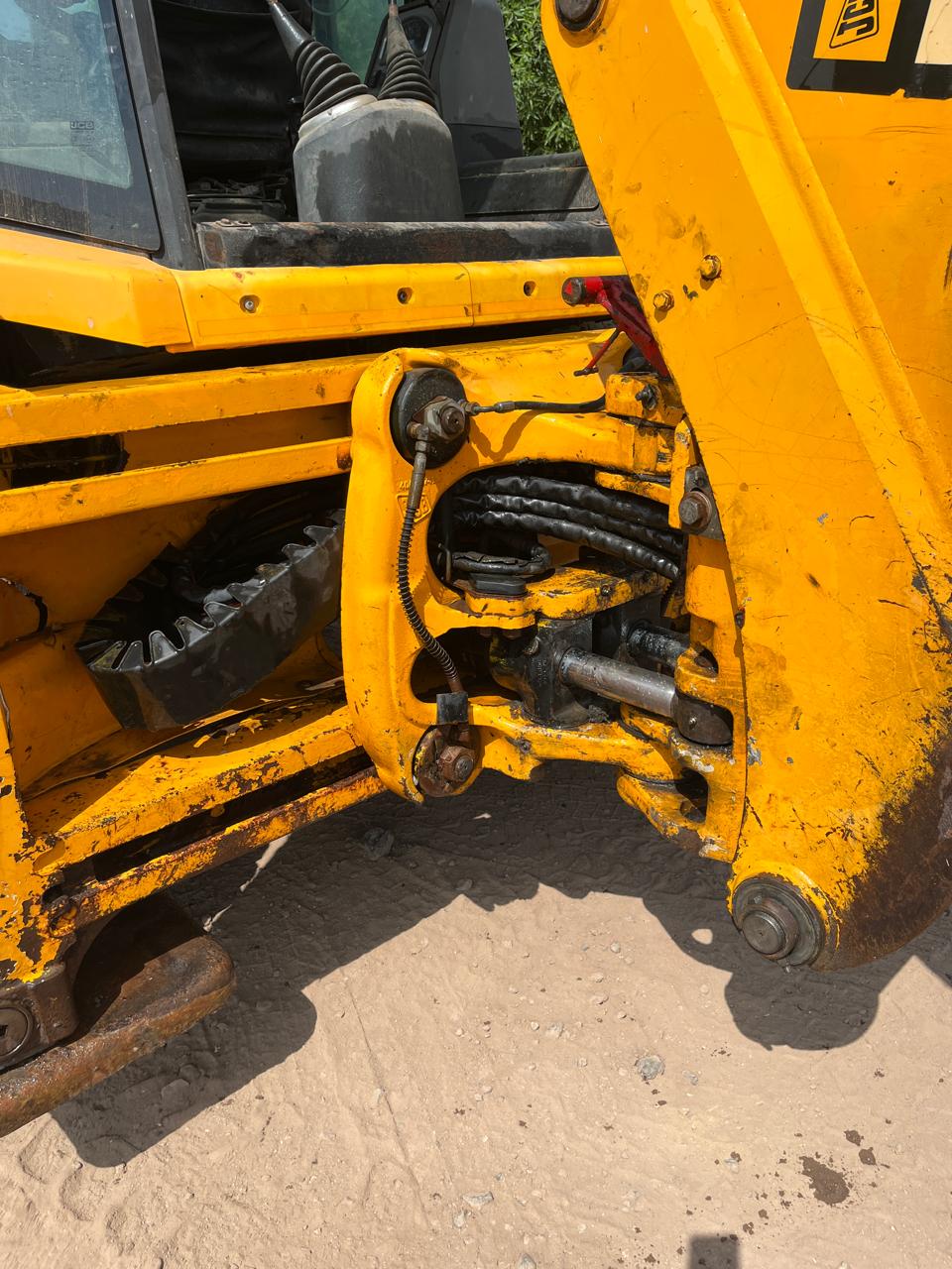JCB 3DX AUTO GERAR PISTAN PUMP