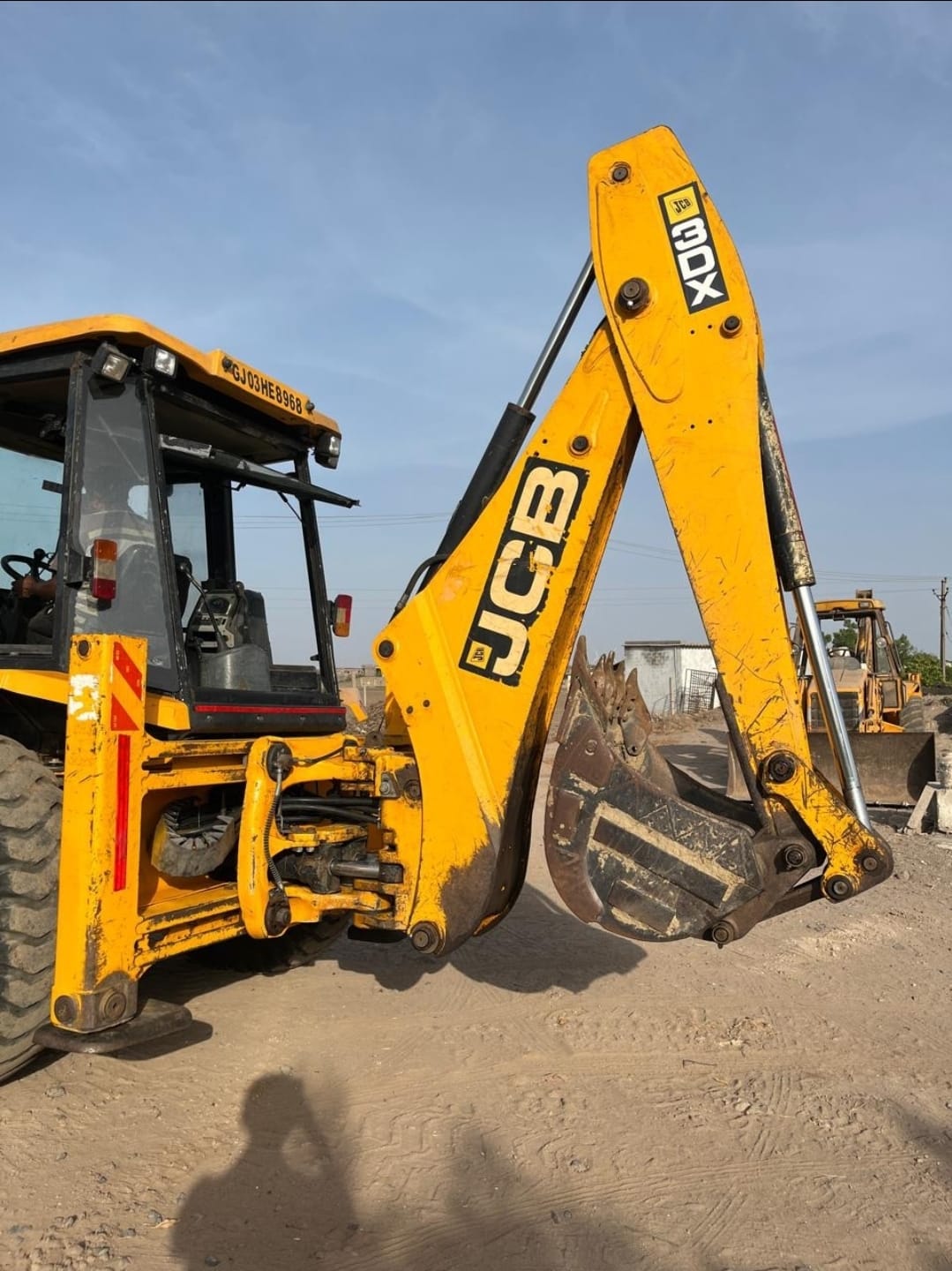 JCB 3DX BACKHOE LOADER SECON HAND 76HP