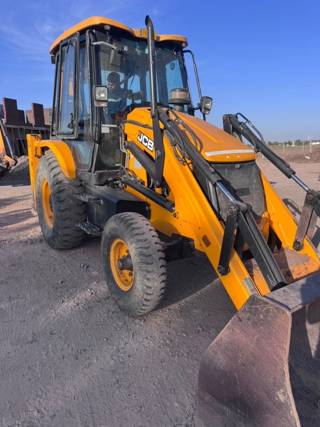 JCB 3XD BACKHOE LOADER 76HP