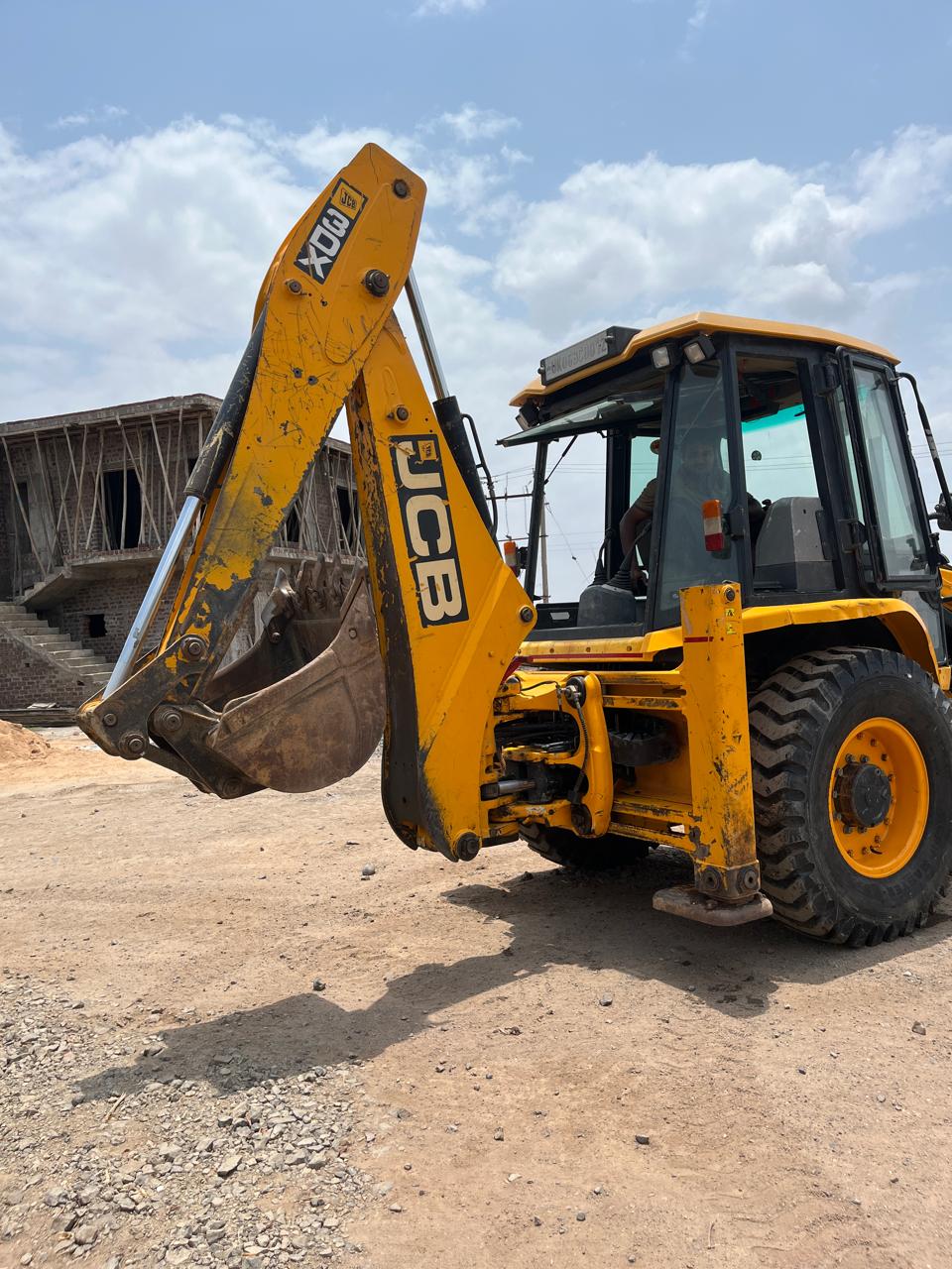 JCB 3DX Backhoe Loader second hand 2021 model