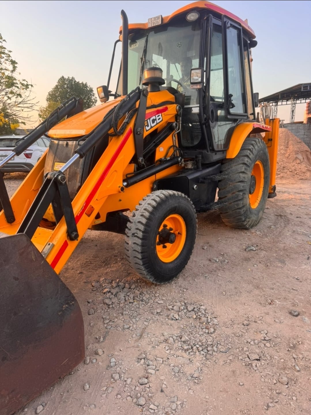 Jcb 3dx bahkoe loader 76hp