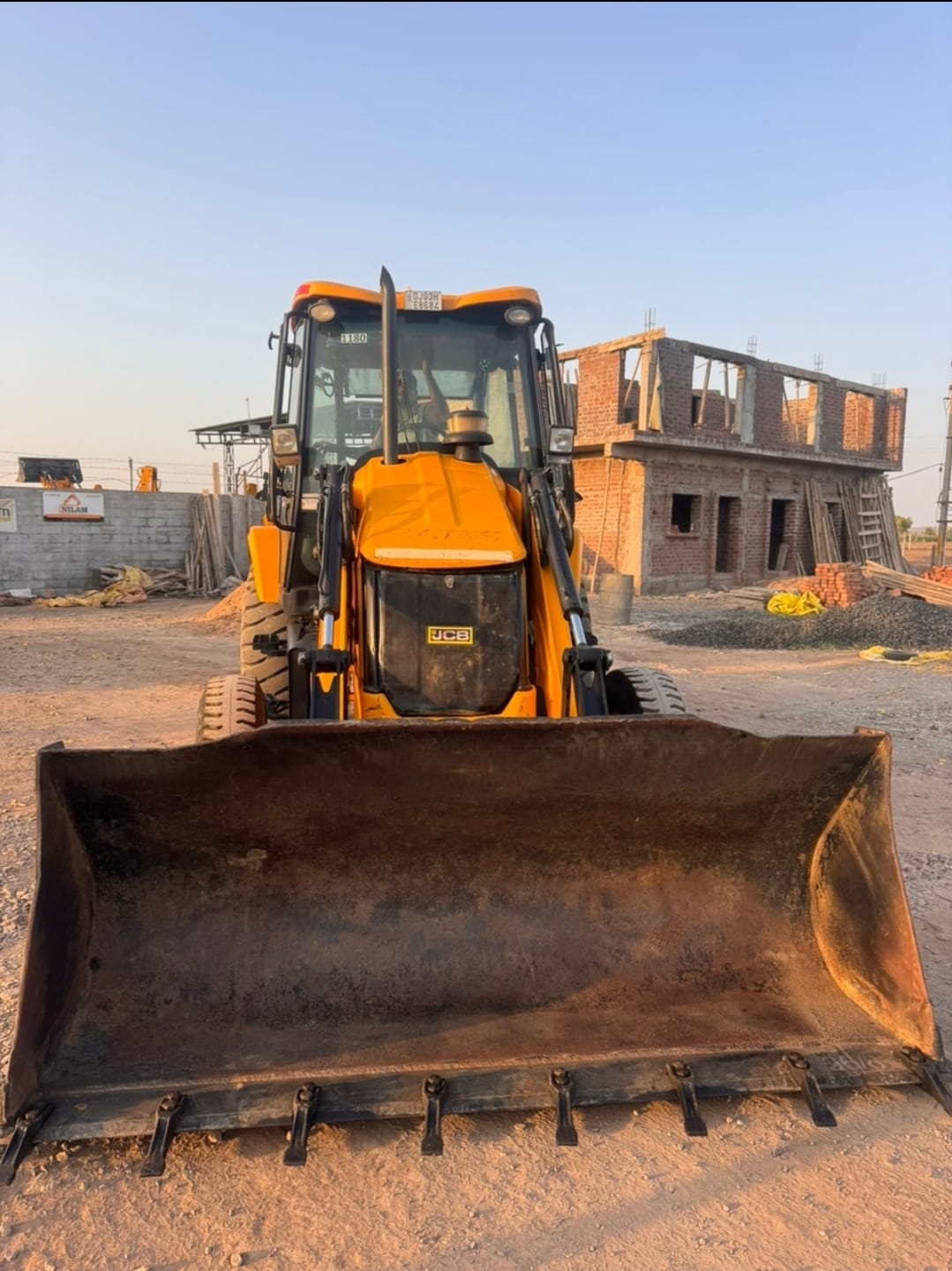 Jcb 3dx bahkoe loader 76hp