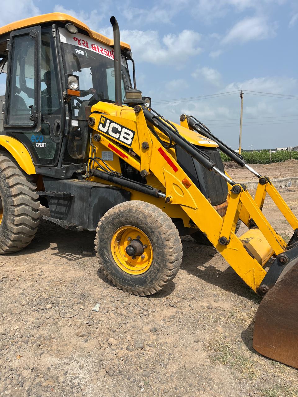 JCB 3DX  BACKHOE LOADER 76HP 2013