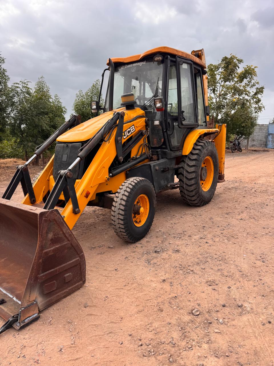 JCB 3DX BACKHOE LOADER