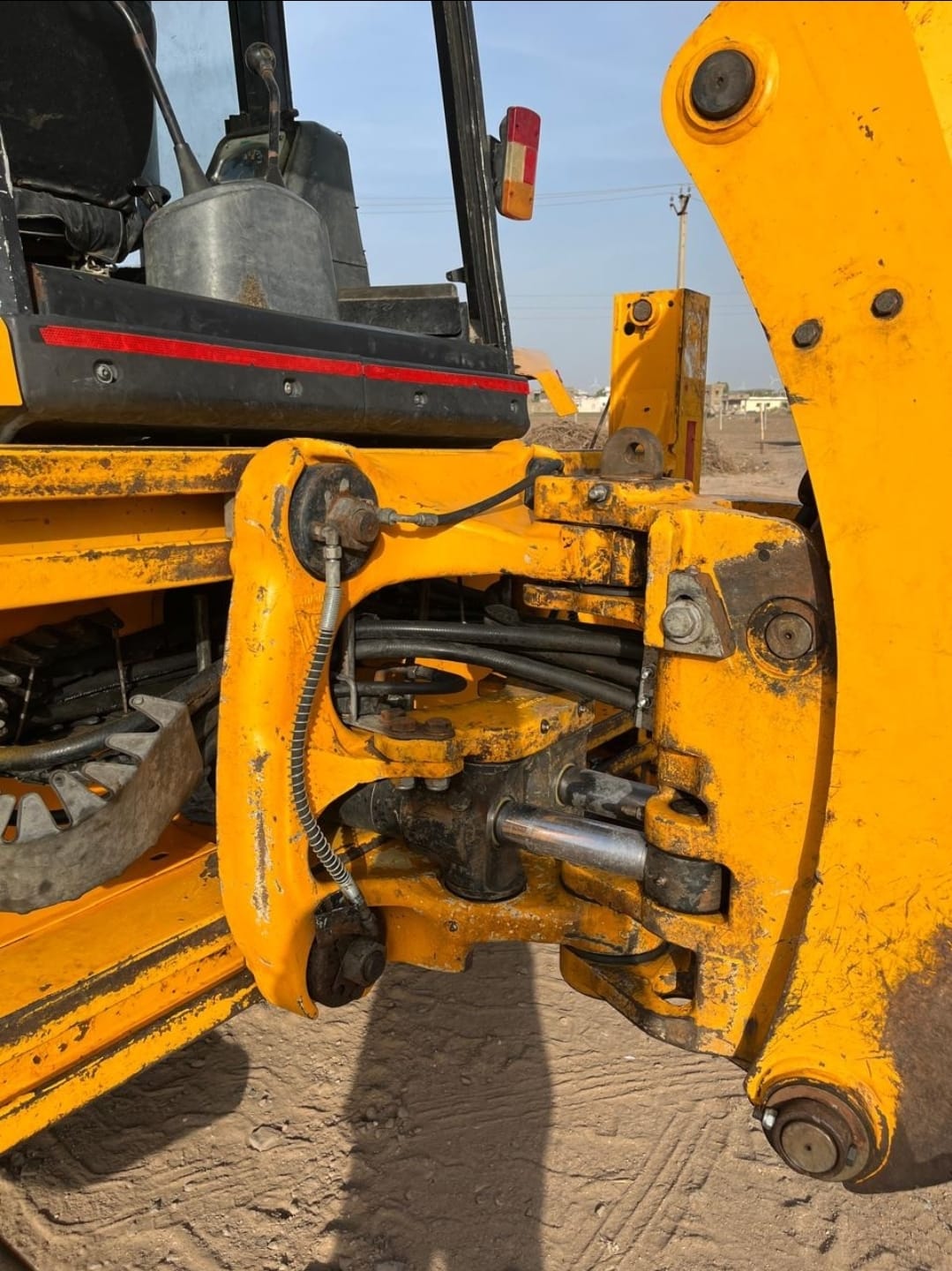 JCB 3DX BACKHOE LOADER SECON HAND 76HP
